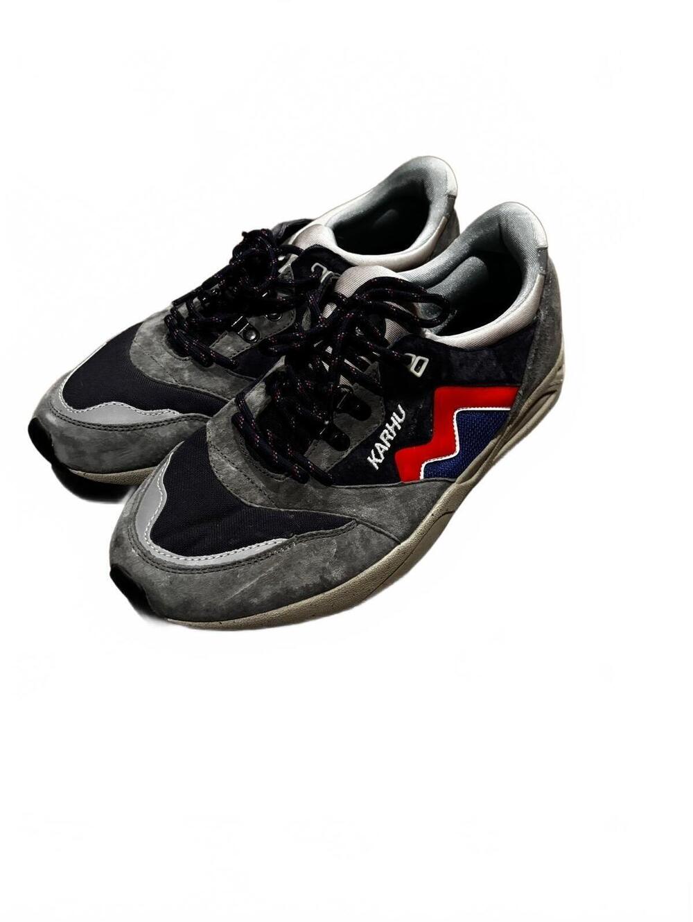 Karhu Men's Gray and Black Suede Athletic Sneakers with Red and Blue Detail